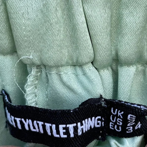 Pretty Little Thing Womens Embroidered Taurus Sign Satin PJ Set Green Sz 2 - Picture 4 of 9